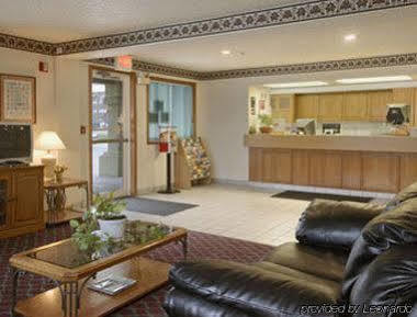 Super 8 By Wyndham Aransas Pass Hotel Екстериор снимка